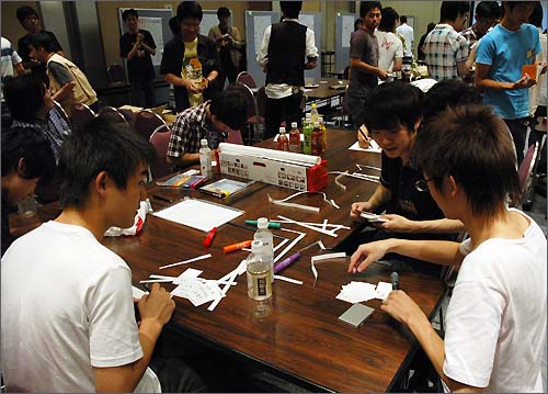 名刺作成コーナーにて